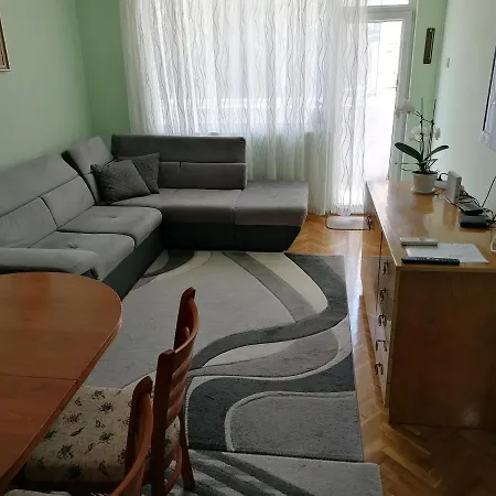 Apartamento слънчев з почивка *