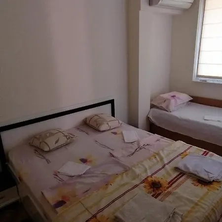 слънчев з почивка Apartamento *